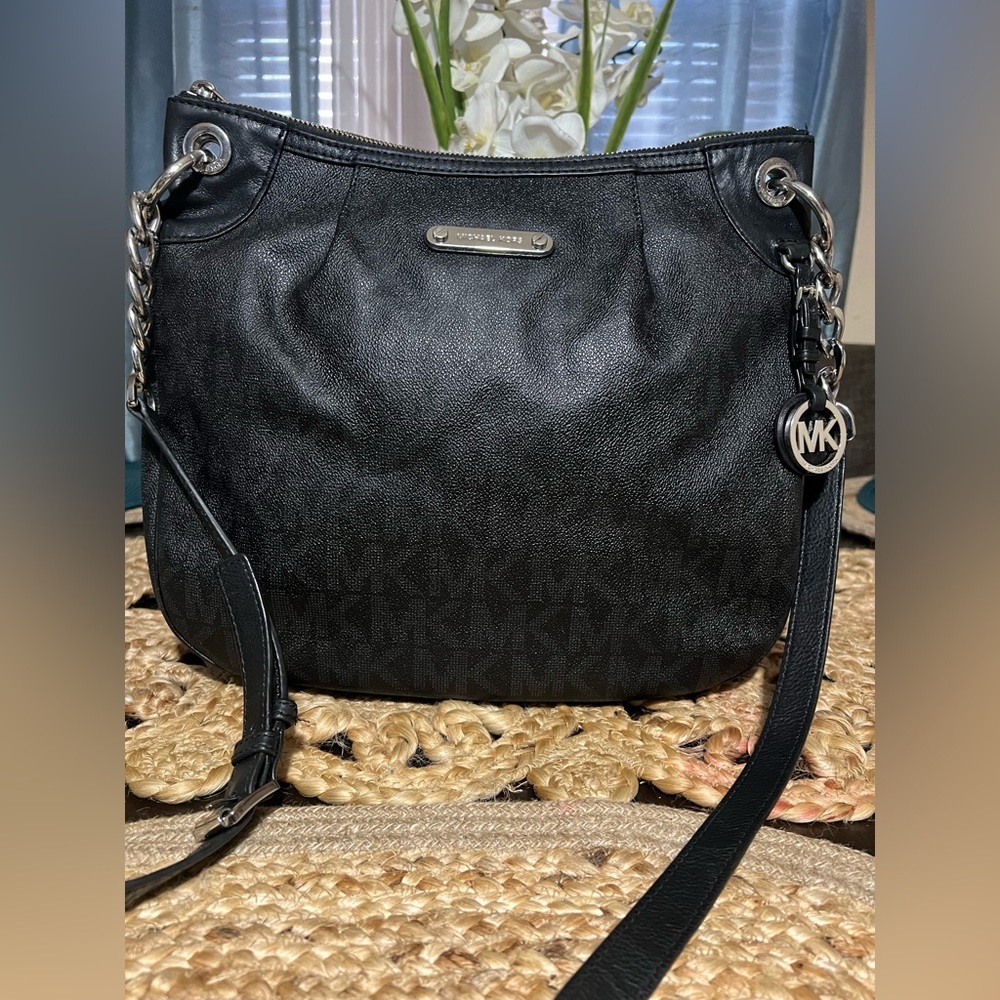Michael Kors Black Chain Strap Shoulder/Crossbody Bag - Picture 3 of 6